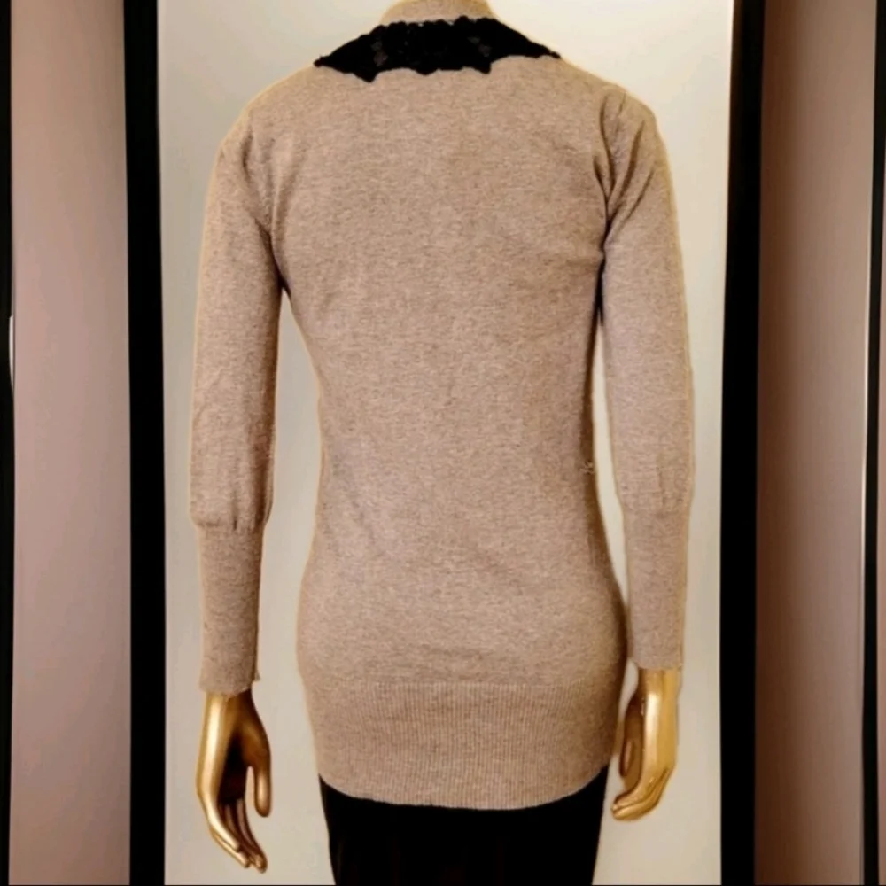 VENUS Heather Grey Long Line Cardigan Sweater With Lace Trim Sz Small